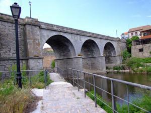 vila, Puente nuevo