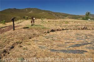 El Atazar, Eras Pavimentadas