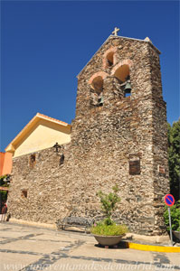 El Atazar, Espada�a y fachada Oeste de la Iglesia de Santa Catalina de Alejandr�a