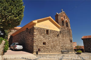 El Atazar, Fachada Oeste del templo