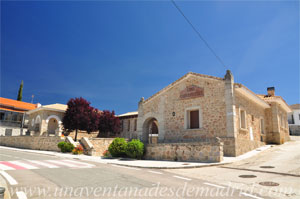 Cervera de Buitrago, Conjunto de las antiguas escuelas y del Ayuntamiento