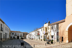 Fuentiduea de Tajo, Plaza de la Constitucin