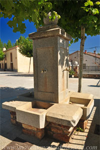 Gascones, Fuente de la Plaza Mayor