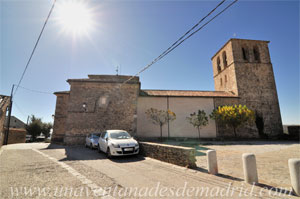 Iglesia Parroquial de San Vicente Mártir, Lateral Norte del templo, el espacio en blanco correspondería al muro original de la fase uno y el espacio situado entre éste y la torre a la ampliación de la fase dos Iglesia Parroquial de San Vicente Mártir, Lateral Norte del templo, el espacio en blanco correspondería al muro original de la fase uno y el espacio situado entre éste y la torre a la ampliación de la fase dos