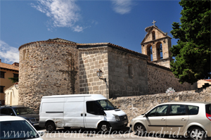 Navalafuente, Iglesia Parroquial de San Bartolomé; ábside, lateral del Evangelio y cementerio adosado a éste