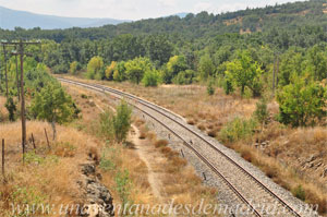 Navarredonda y San Mams, Apeadero de Navarredonda-San Mams