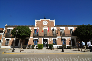 Paracuellos de Jarama, Ayuntamiento