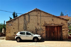 Pinilla del Valle, Dependencia agropecuaria en Calle de las Eras, 1