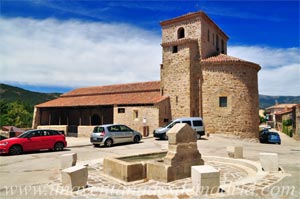 Prádena del Rincón, Iglesia de Santo Domingo de Silos, con origen en el siglo XII, y Fuente de granito, del siglo XVIII Prádena del Rincón, Iglesia de Santo Domingo de Silos, con origen en el siglo XII, y Fuente de granito, del siglo XVIII