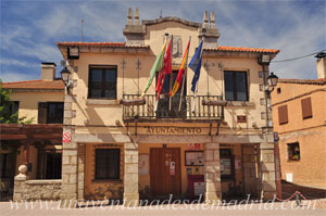 Puebla de la Sierra, Ayuntamiento, sede del Museo de Dibujo, Obra Grfica y Obra Contempornea Japonesa