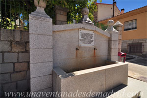 Robledillo de la Jara, Fuente de la Plaza de Televisin Espaola