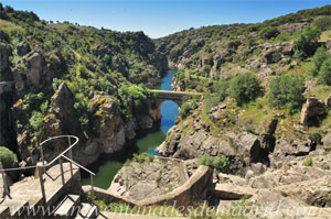 Robledillo de la Jara, Puente-acueducto del Canal de El Villar