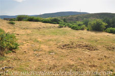 Somosierra, Fortn Francs (la construccin del fondo de la imagen, a la izquierda, es un moderno depsito de agua)