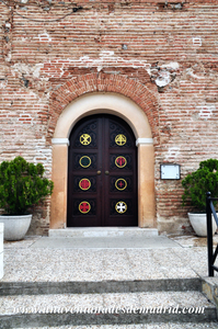 Valdeavero. Portada principal de la iglesia