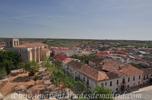 Villarejo de Salvans, Iglesia de San Andrs y Casa de la Tercia desde lo alto del Castillo