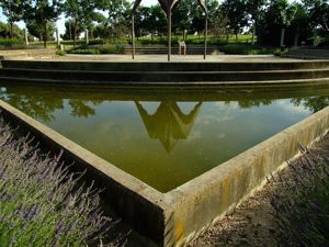 Jardn de las Tres Culturas, Estanque Cristiano