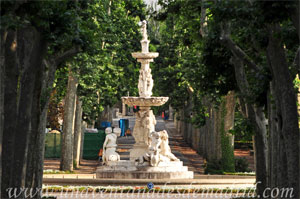 Madrid, Felipe IV, Fuente de los Tritones