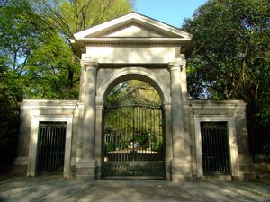 Madrid, Real Jardn Botnico, Puerta del Rey