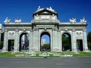 Madrid, Puerta de Alcal