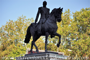 Madrid, Estatua del General Baldomero Espartero en la confluencia de las calles O'Donnell y Alcal