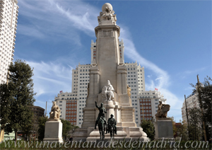 Madrid, Fuente-Monumento a Miguel de Cervantes