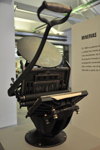Imprenta Municipal, Prensa Minerva Tipo Boston Golding Official de 1883