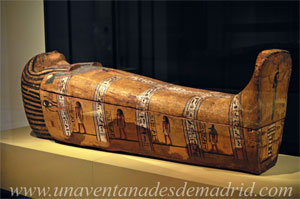 Museo Arqueolgico Nacional, Sarcfago de Ankhefenkhonsu (1000 a. C.)