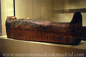 Museo Arqueolgico Nacional, Sarcfago de Bak (1539-1191 a. C.)