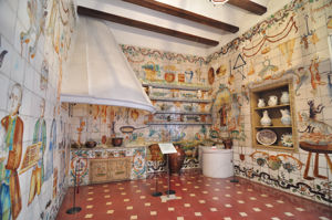 Museo Nacional de Artes Decorativas, La Cocina valenciana
