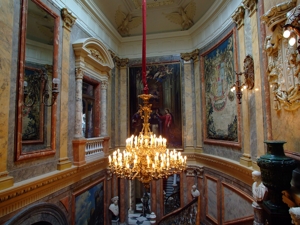 Museo Cerralbo, Subida hacia la Planta principal Museo Cerralbo, Subida hacia la Planta principal