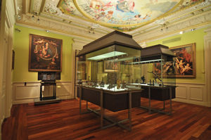 Museo Lázaro Galdiano, Sala 16: "Escuela italiana de los siglos XV al XIX" Museo Lázaro Galdiano, Sala 16: "Escuela italiana de los siglos XV al XIX"