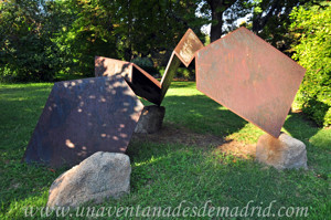 Quinta de la Fuente del Berro, Escultura abstracta II