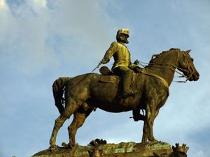Monumento a Alfonso XII en El Retiro, Estatua Ecuestre de Alfonso XII