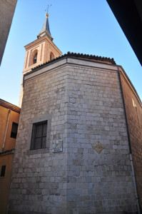 Madrid, bside en piedra de la Iglesia de San Nicols