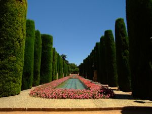 Alczar de los Reyes Cristianos, Paseo de los Reyes