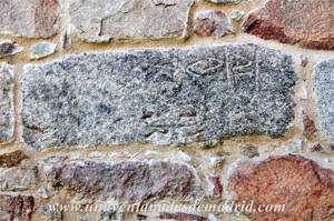 vila, Fotografa 17, estela con inscripcin