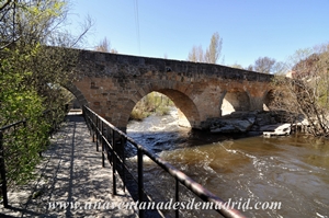 vila, Lateral Norte del Puente Romano reconstruido en poca medieval