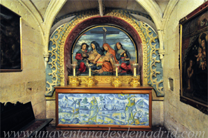 Frontal de cermica, del siglo XVI, procedente de la Capilla del Santsimo Sacramento o de la Cena y actualmente situado en la Capilla del ngel Custodio o ngel de la Guarda (53)