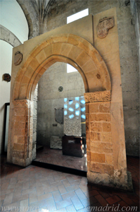 Portada de la antigua Capilla de San Clemente