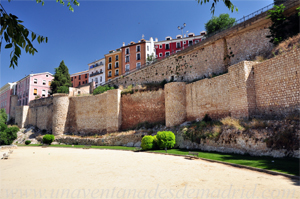 Cuenca, Murallas junto al Paseo del Parque Huécar
