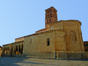 Segovia, Atrio Sur de la Iglesia de San Lorenzo