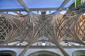 Segovia, Bvedas nervadas de la Iglesia de San Miguel