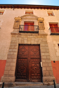 Segovia, Portada principal del Palacio de los Aguilar o de los Conde de Encina