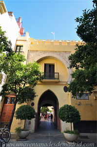 Sevilla, Arquillo de la Plata o Puerta de las Palmas en época musulmana o Arquillo de los Ciervos en el siglo XVIII