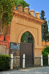 Murallas de Sevilla, Portada en el Paseo de Catalina de Ribera