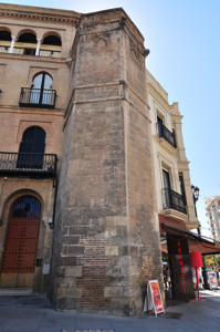 Murallas de Sevilla, Torre de Abd-el-Aziz