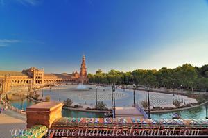Sevilla, Parque de Mara Luisa, Plaza de Espaa desde la Puerta de Navarra