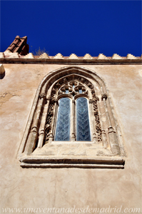 Sevilla, Ventana gótica, abierta en el muro del lado de la Epístola