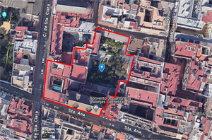 Sevilla, Captura de Google Maps con el Convento de Santa Ana delimitado en rojo