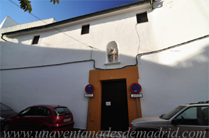 Sevilla, Acceso al Convento de San Jos por la calle Leves